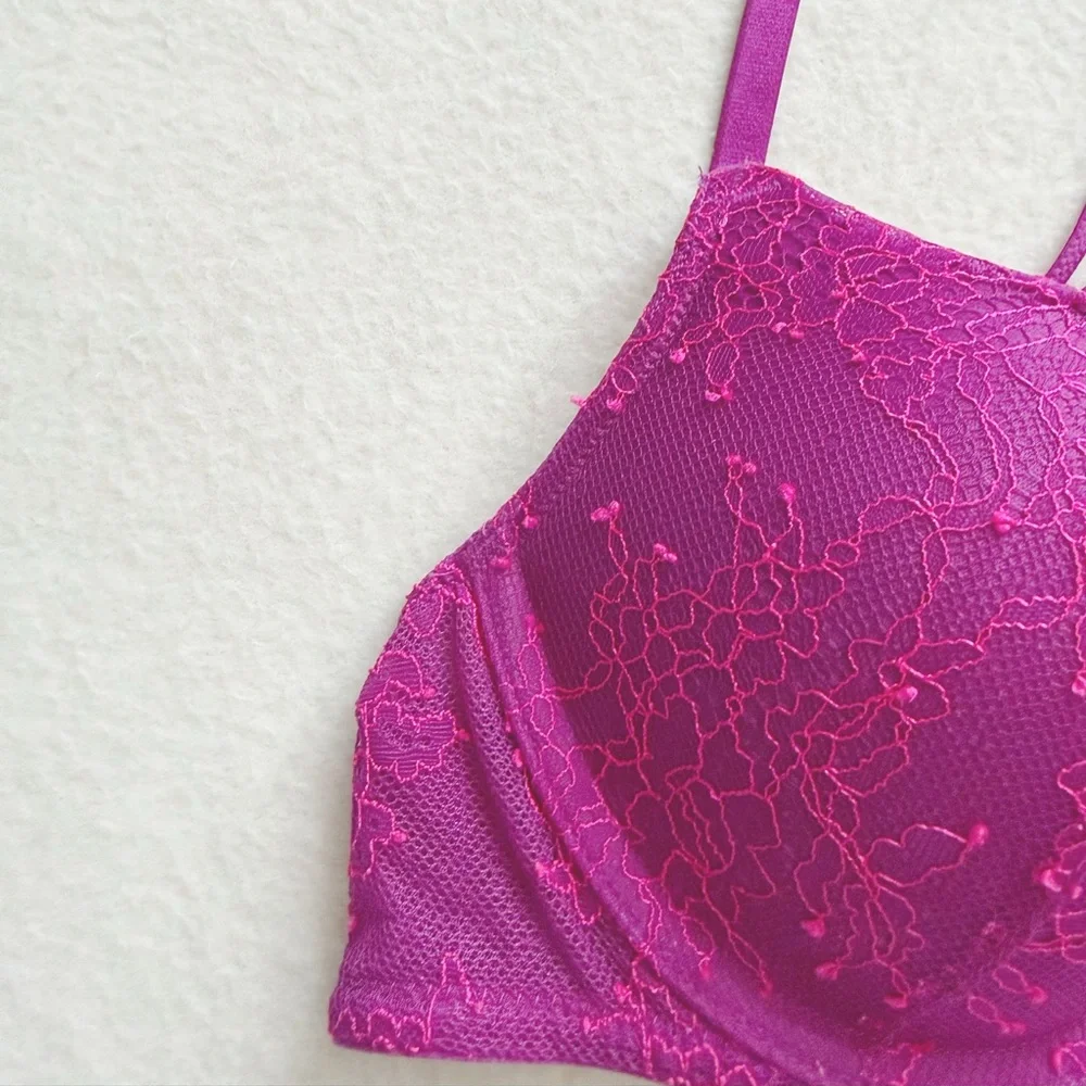 Victoria's Secret Very Sexy Magenta Floral Lace Front-Close Push-Up Bra 32B - Picture 3 of 16